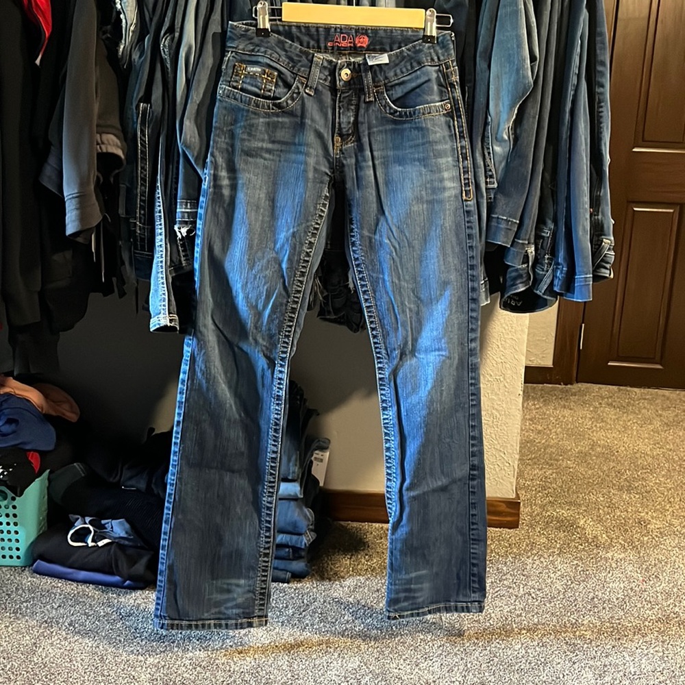 Cinch jeans